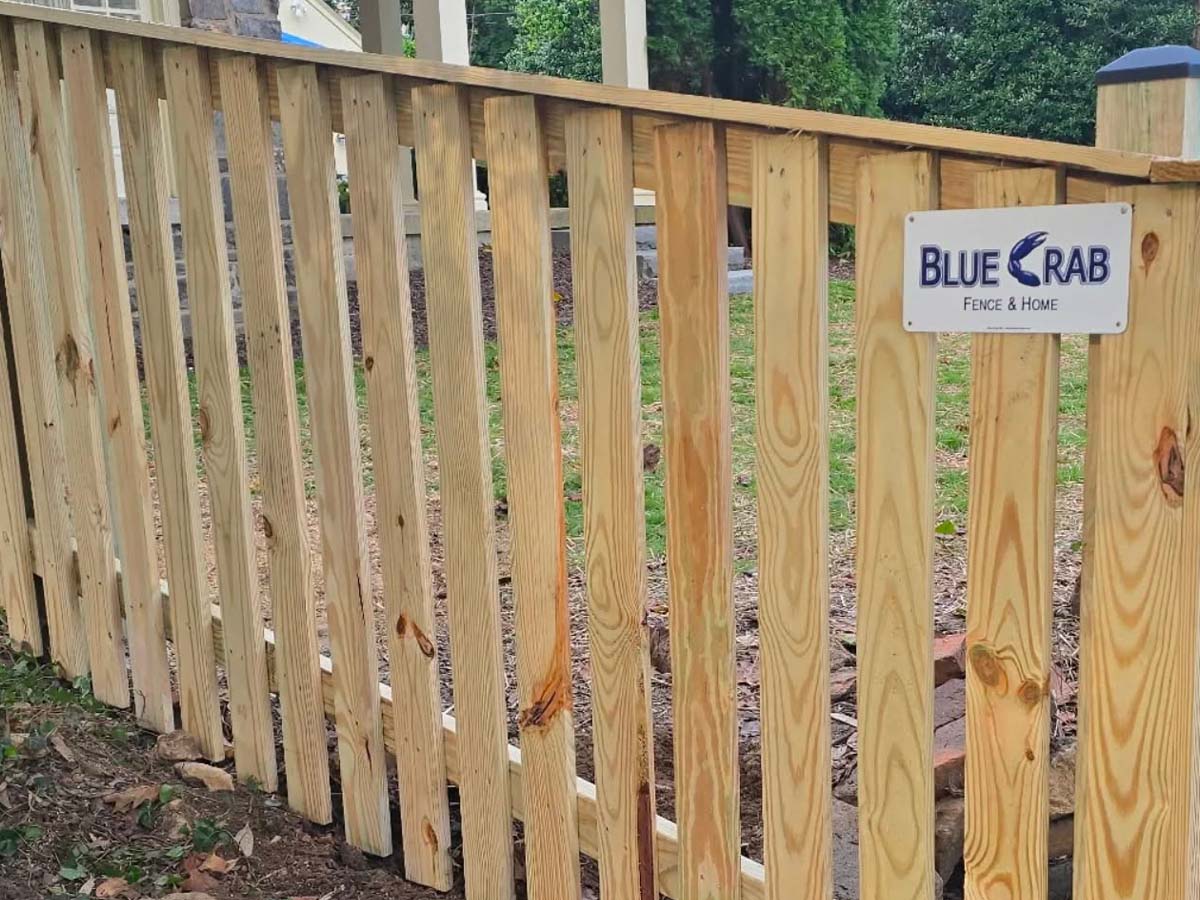 A friendly fence contracting professional