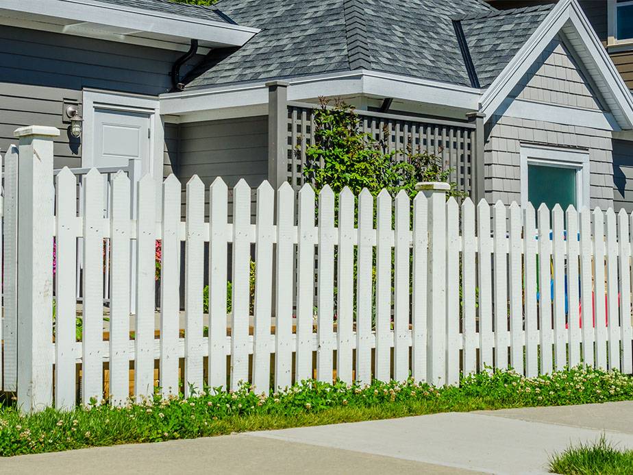 Towson Maryland residential fencing contractor